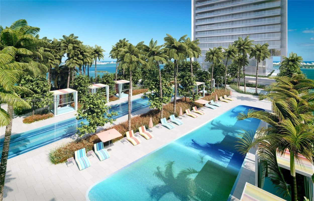Exterior, Pool, Water