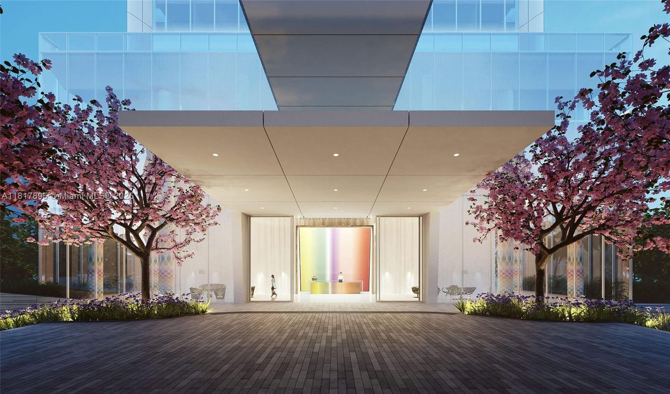Exterior, Facade, Modern