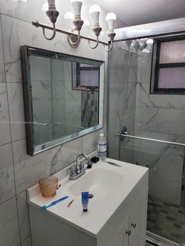Bathroom, Interior, Marble Walls