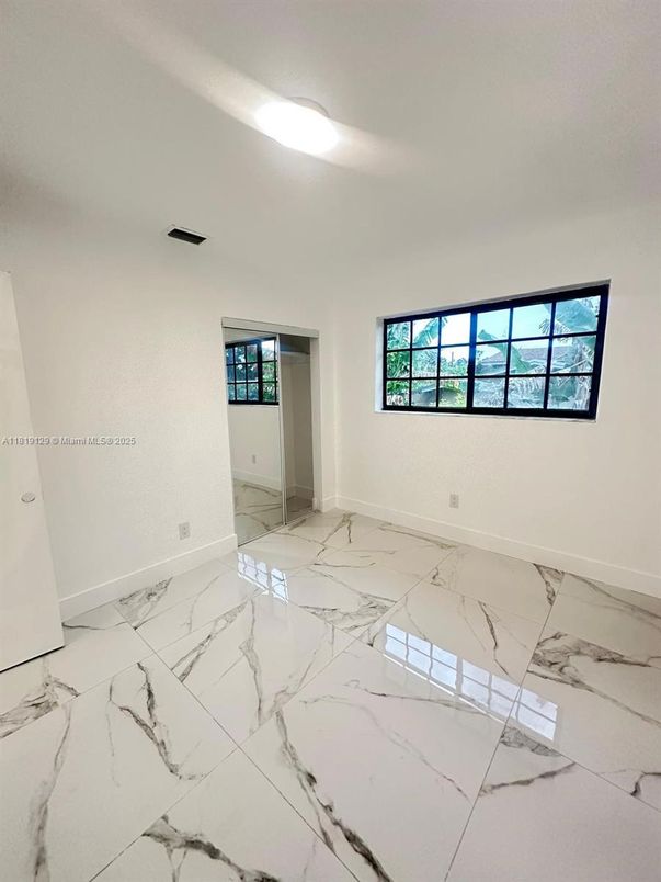 Empty room, Interior, Marble