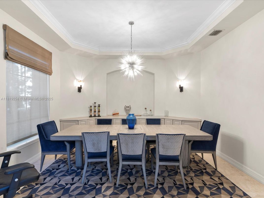 Dining room, Interior, Pendant Lights