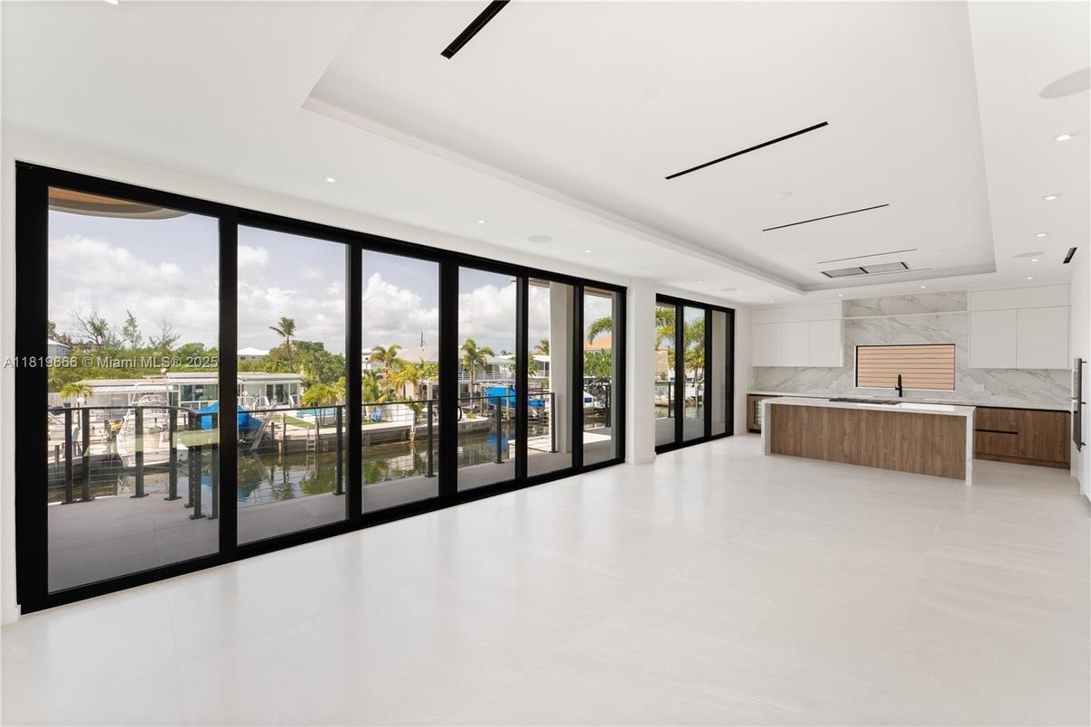 Interior, Kitchen, Marble Walls, Recessed Lighting