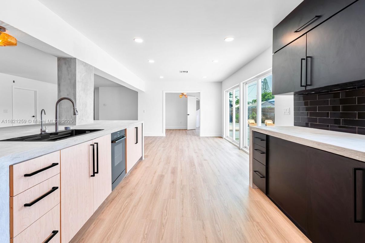 Interior, Kitchen, Recessed Lighting, Wood Texture Flooring