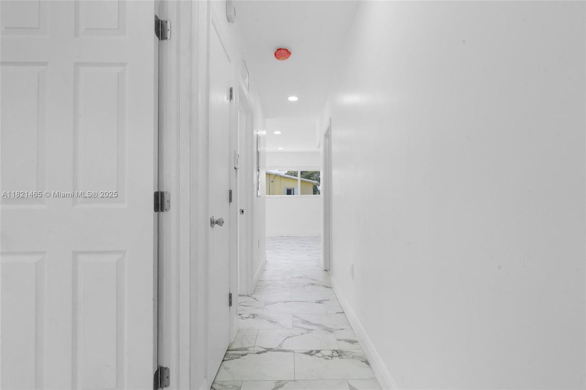 Interior, Marble, Recessed Lighting