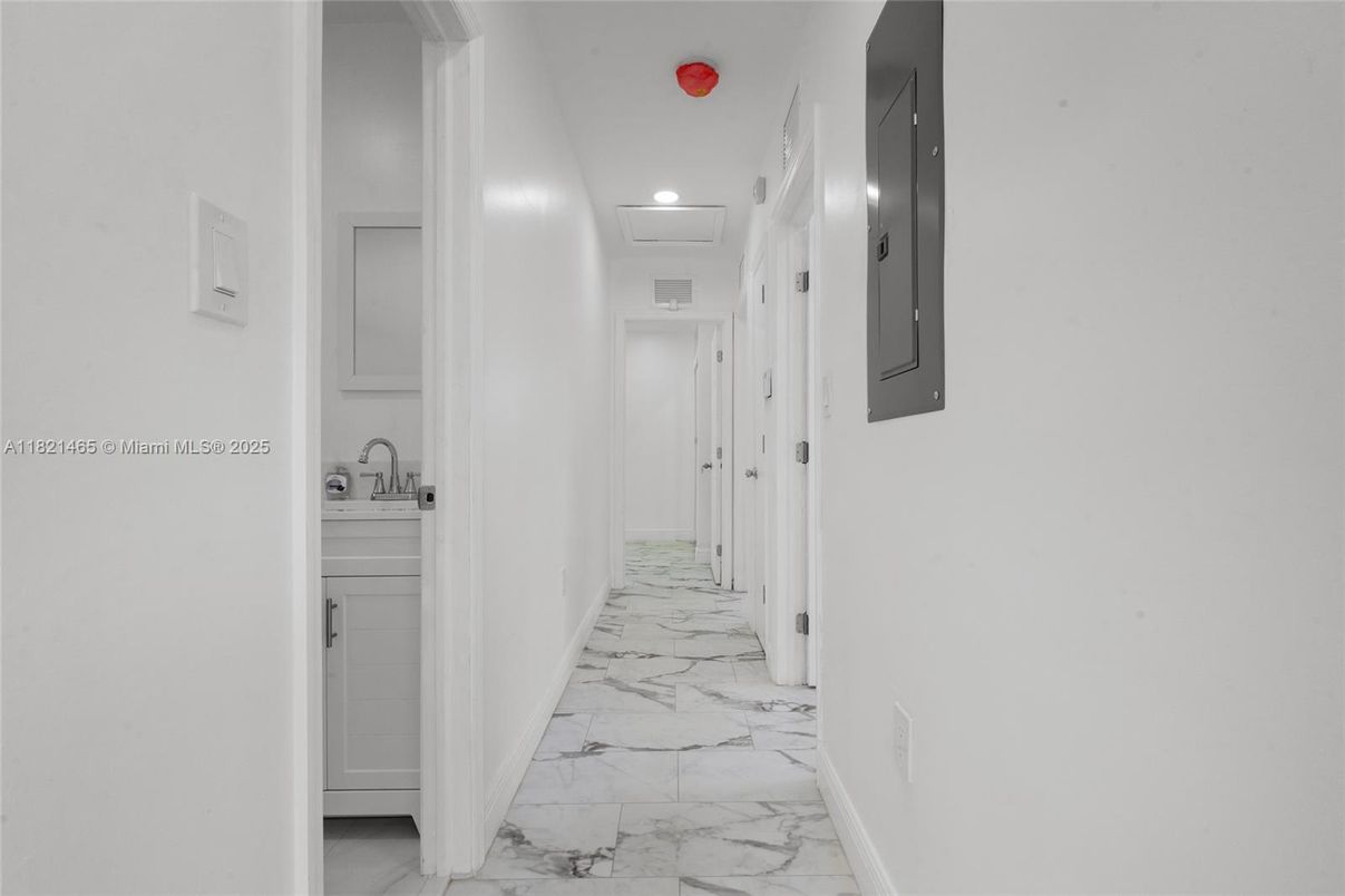Interior, Marble, Recessed Lighting