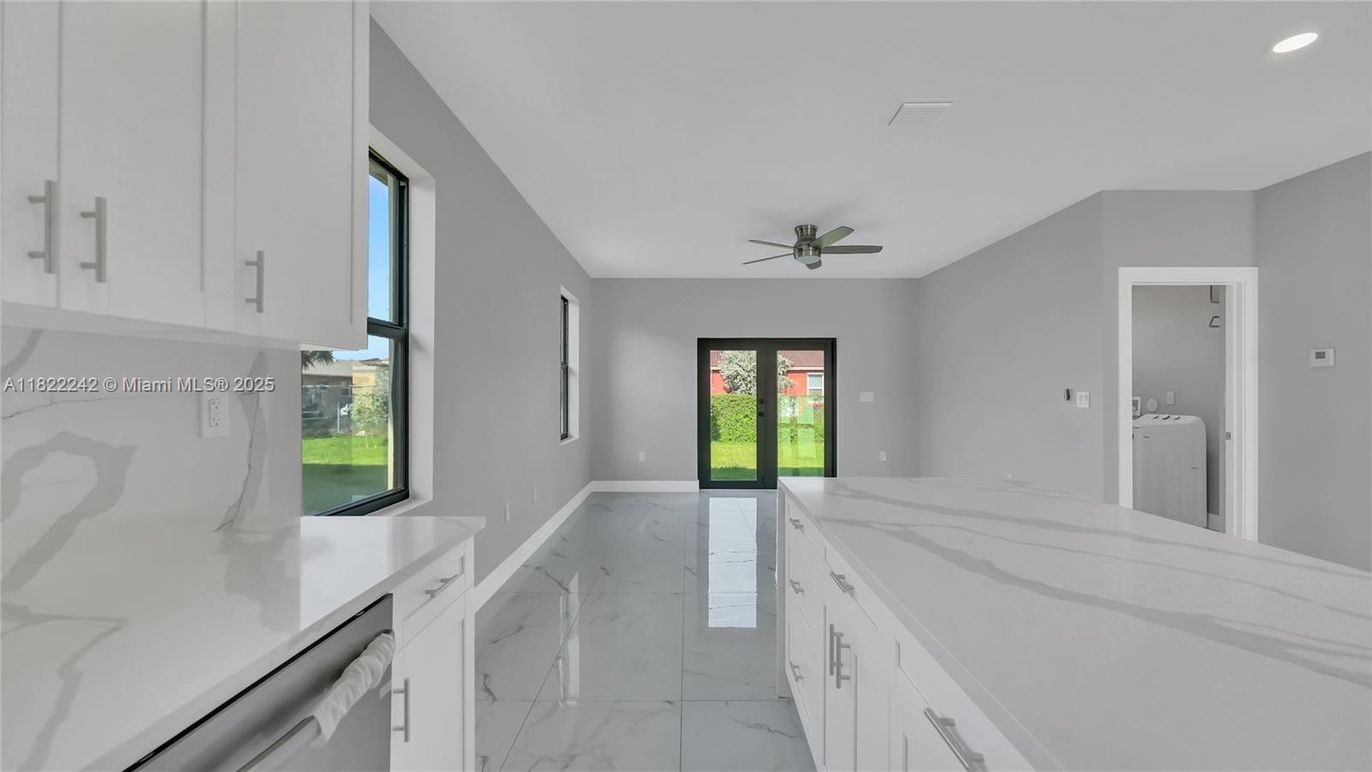 Interior, Marble, Recessed Lighting