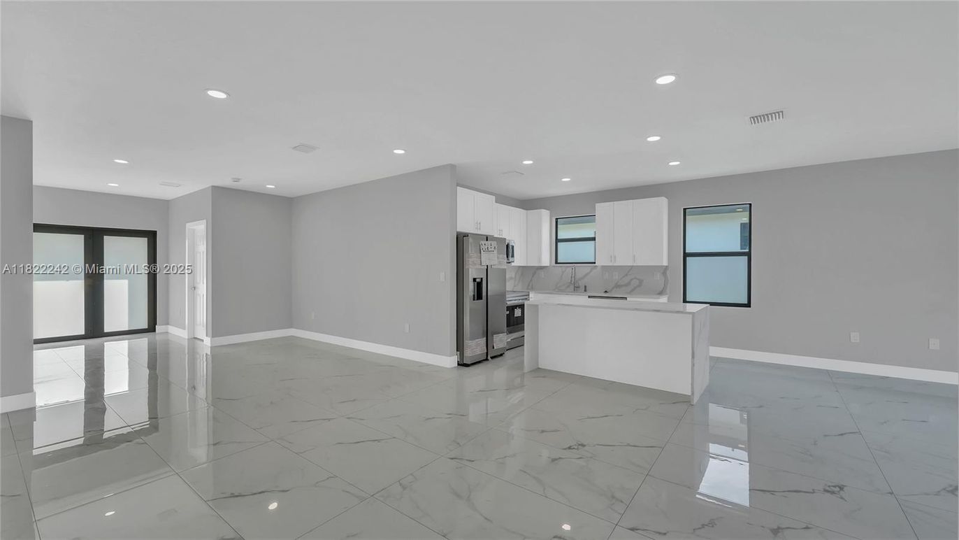 Interior, Kitchen, Marble, Recessed Lighting, Stainless Steel Appliances