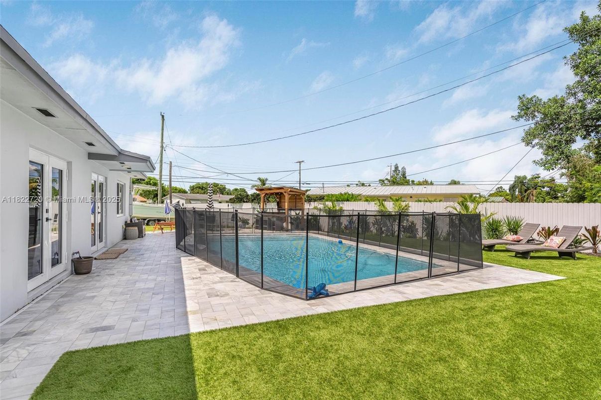Backyard, Exterior, Pool