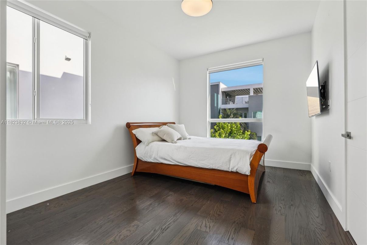Bedroom, Interior, Wood Texture Flooring