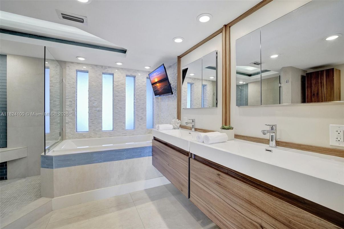 Bathroom, Dual Sink Vanities, Glass Shower, Interior, Recessed Lighting