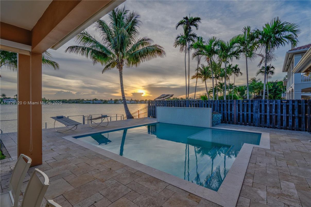 Exterior, Pool, Water