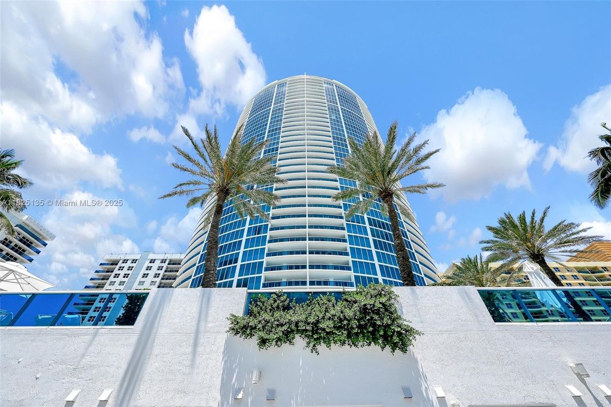 Exterior, Facade, Condo Building