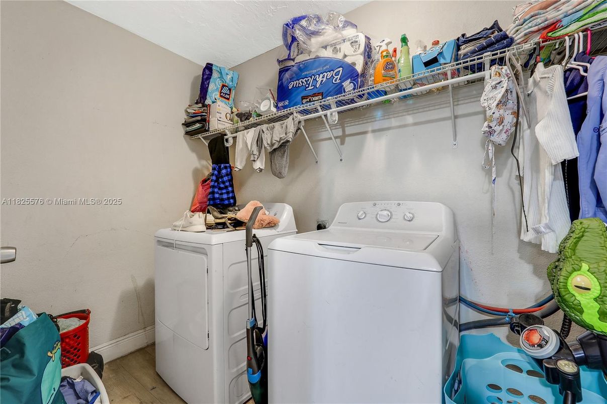 Interior, Washer