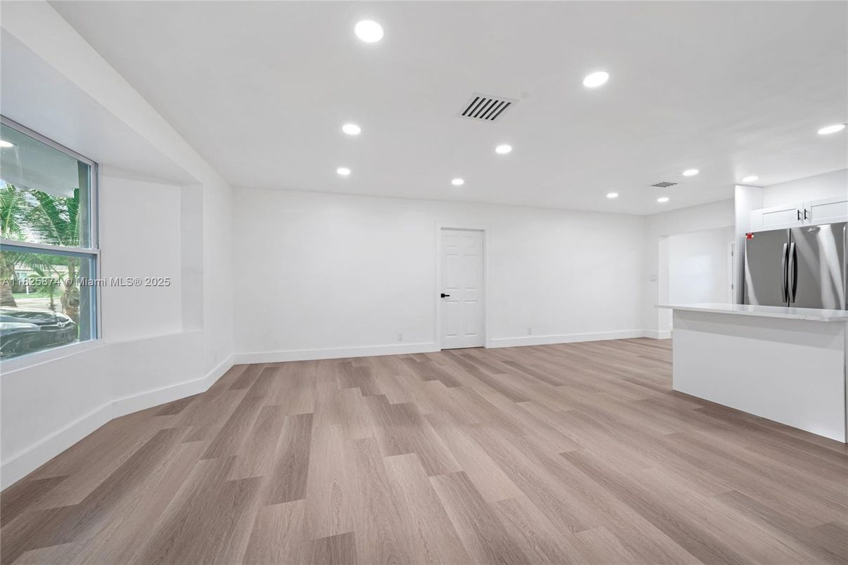 Empty room, Interior, Kitchen, Recessed Lighting, Wood Texture Flooring