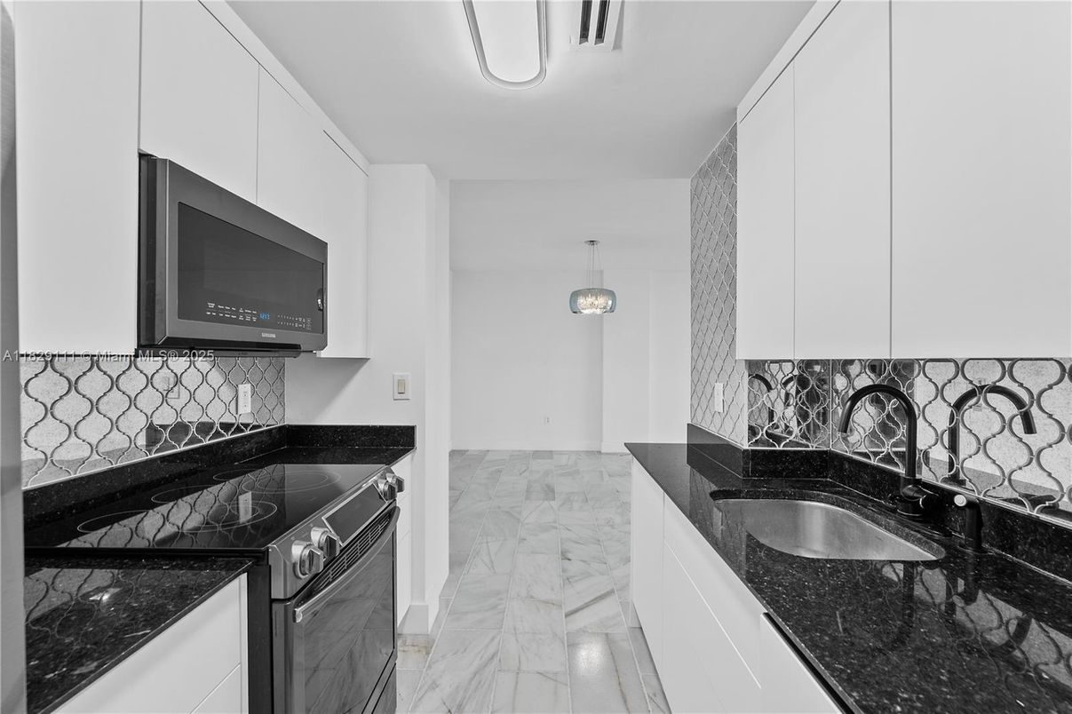 Interior, Kitchen, Marble, Pendant Lights