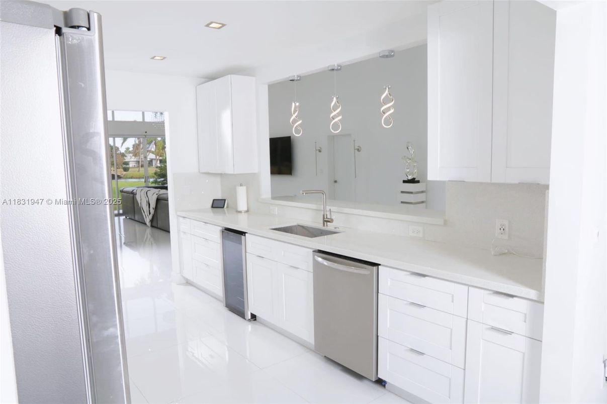Interior, Kitchen, Recessed Lighting