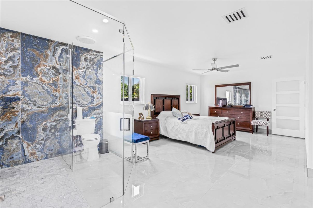 Bathroom, Bedroom, Interior, Marble, Recessed Lighting