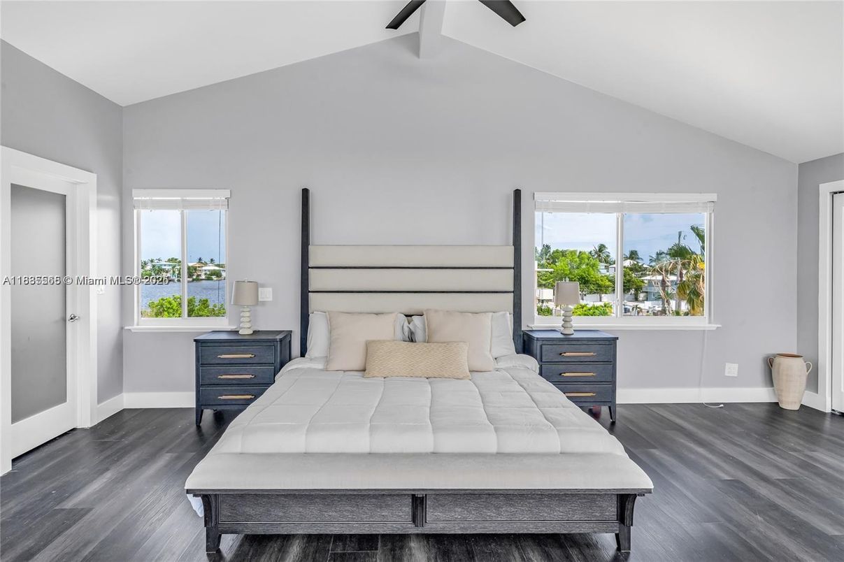 Bedroom, Interior, Water, Wood Texture Flooring