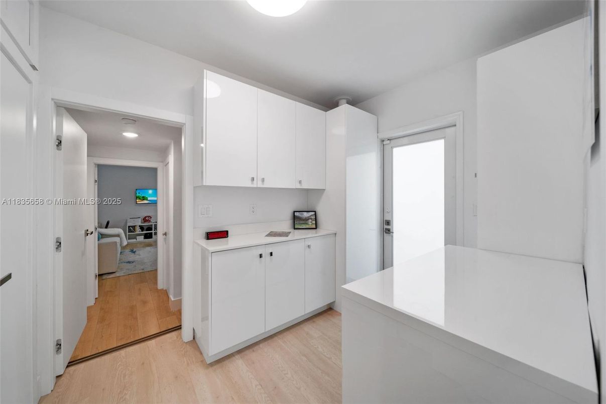 Interior, Kitchen, Recessed Lighting, Wood Texture Flooring