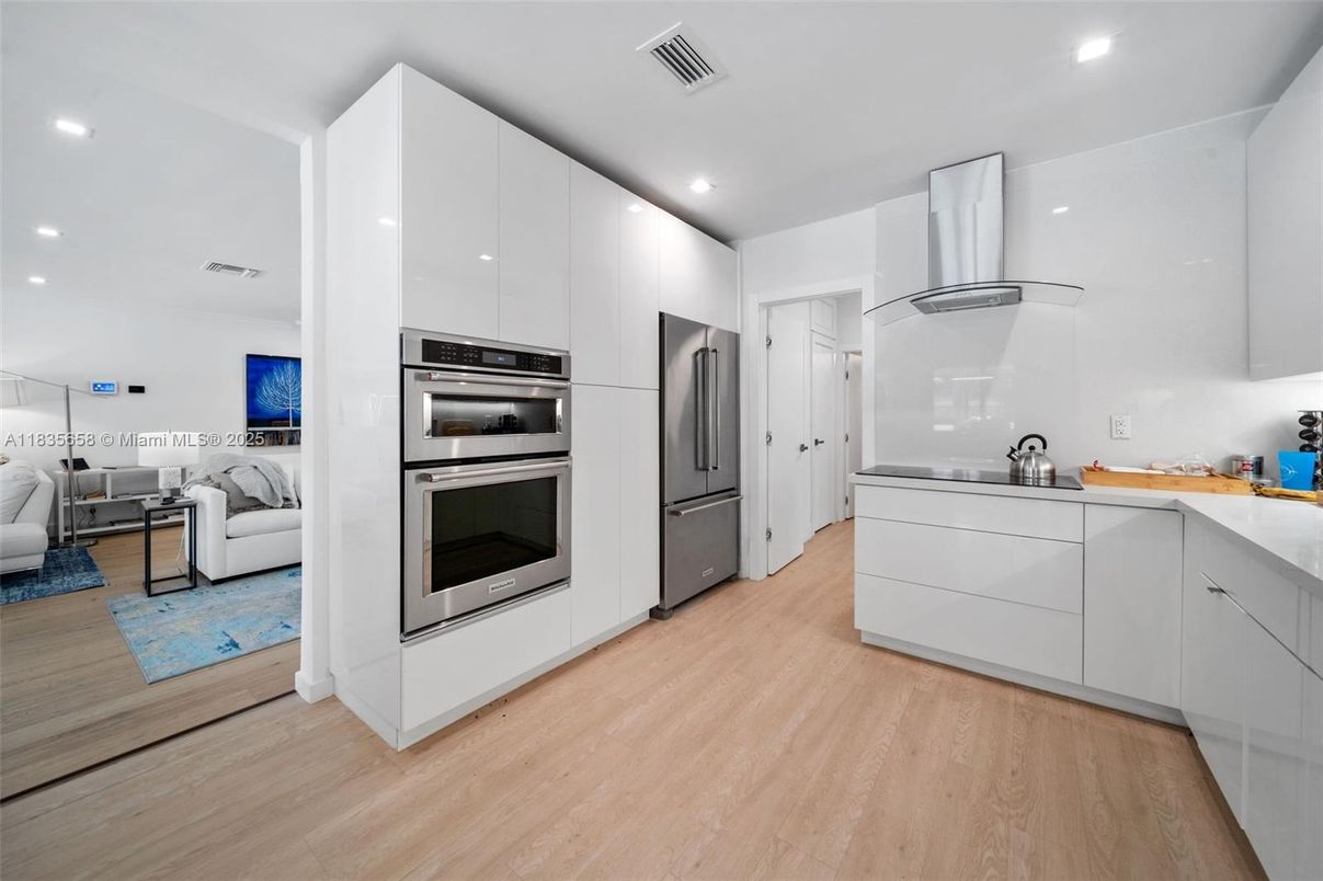Interior, Kitchen, Living room, Recessed Lighting, Stainless Steel Appliances, Wood Texture Flooring