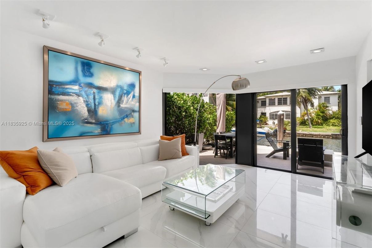 Interior, Living room, Recessed Lighting