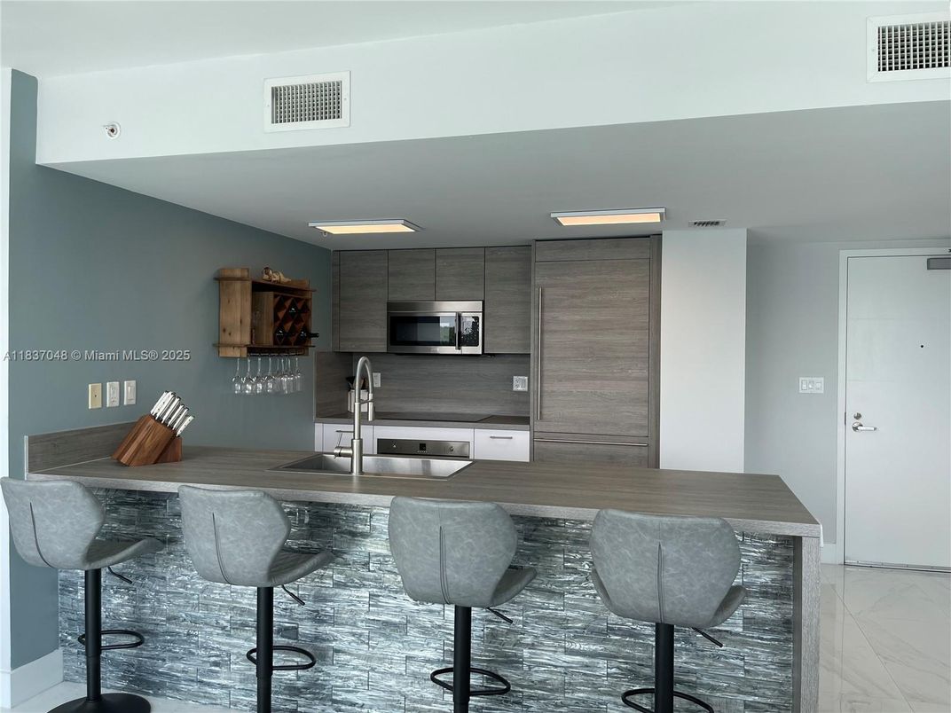 Interior, Kitchen, Marble, Recessed Lighting, Stainless Steel Appliances