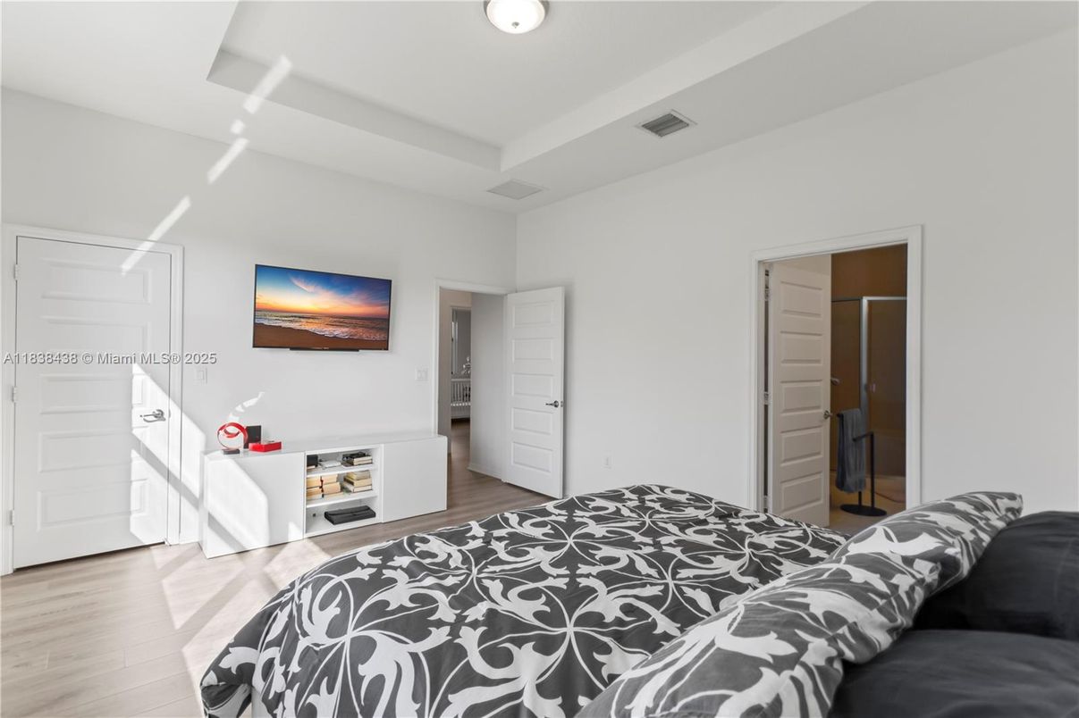 Bedroom, Interior, Wood Texture Flooring