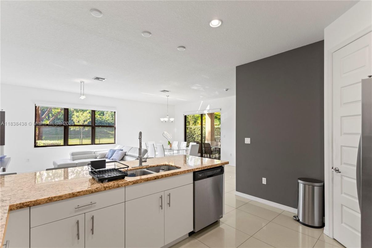 Dining room, Interior, Kitchen, Living room, Recessed Lighting