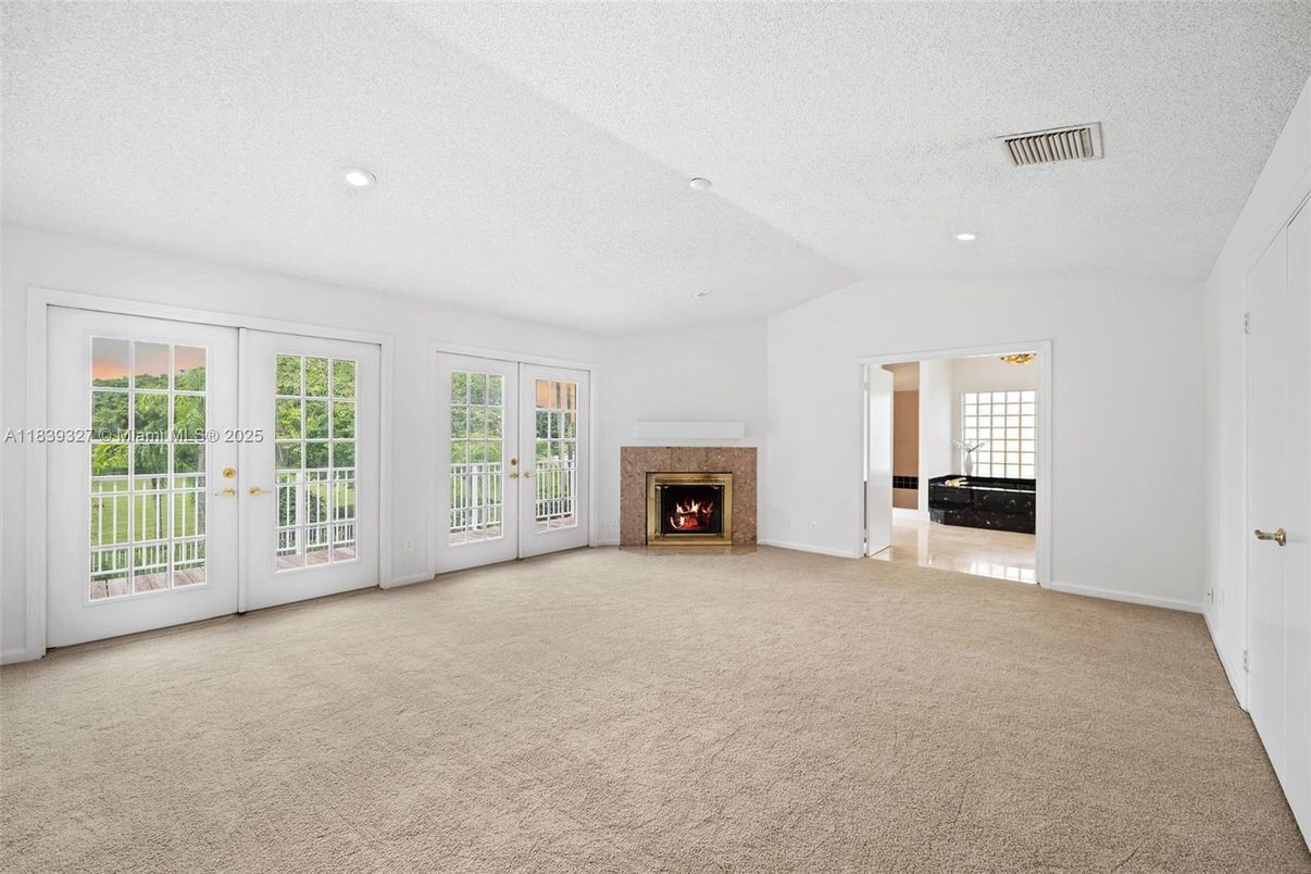 Empty room, Fireplace, Interior, Recessed Lighting