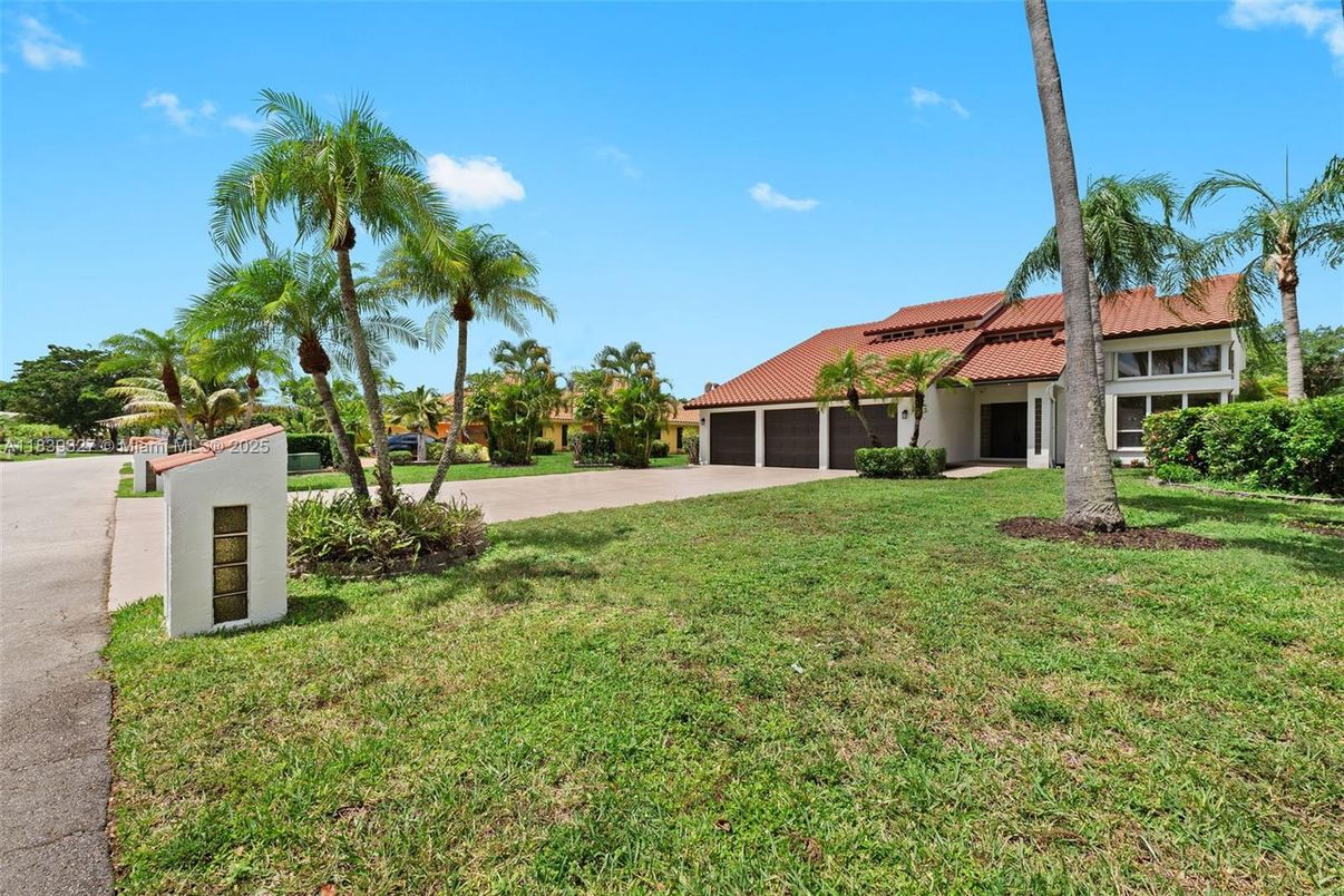 Backyard, Exterior, Solar Panels