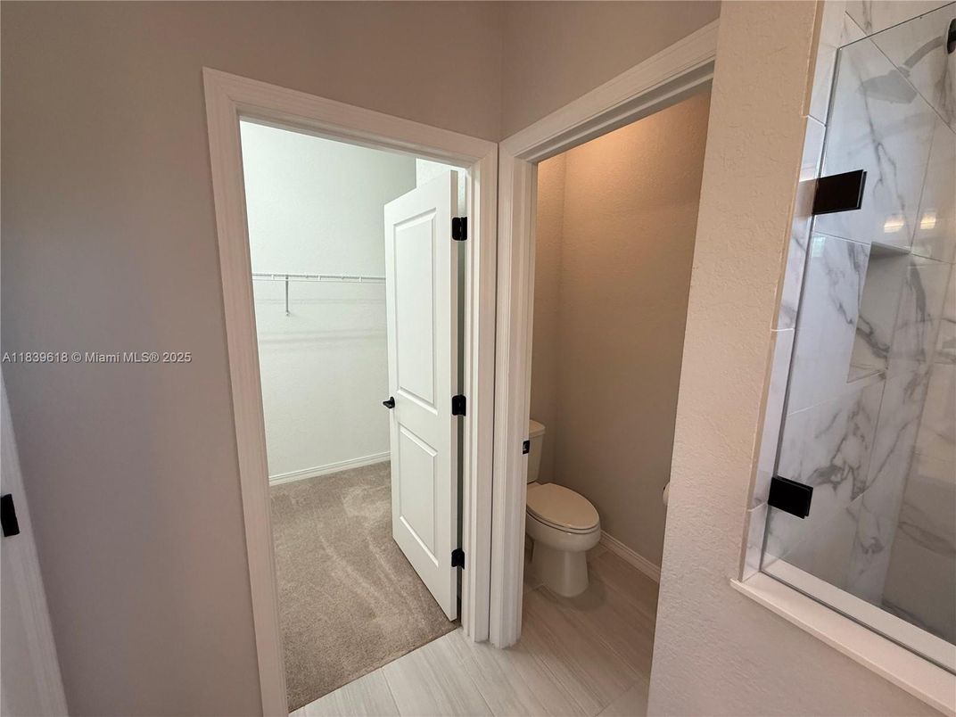 Bathroom, Interior, Marble Walls