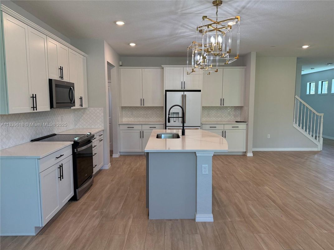 Interior, Kitchen, Pendant Lights, Recessed Lighting, Wood Texture Flooring