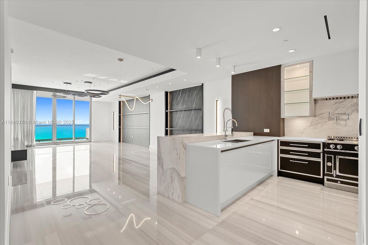 Interior, Kitchen, Marble Walls, Pendant Lights, Recessed Lighting, Water