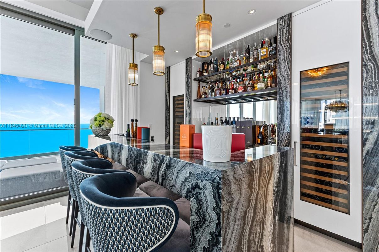 Interior, Pendant Lights, Recessed Lighting, Water