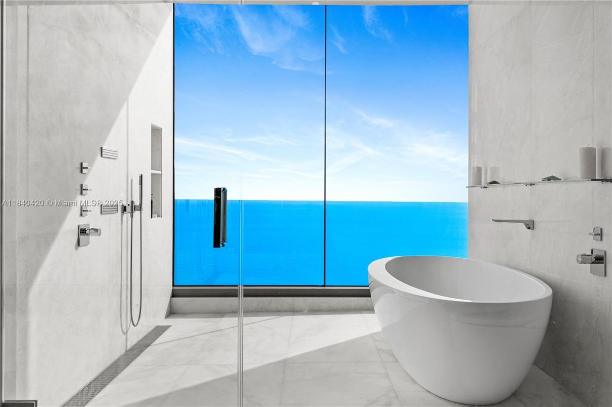 Bathroom, Free Standing Baths, Interior, Marble, Water