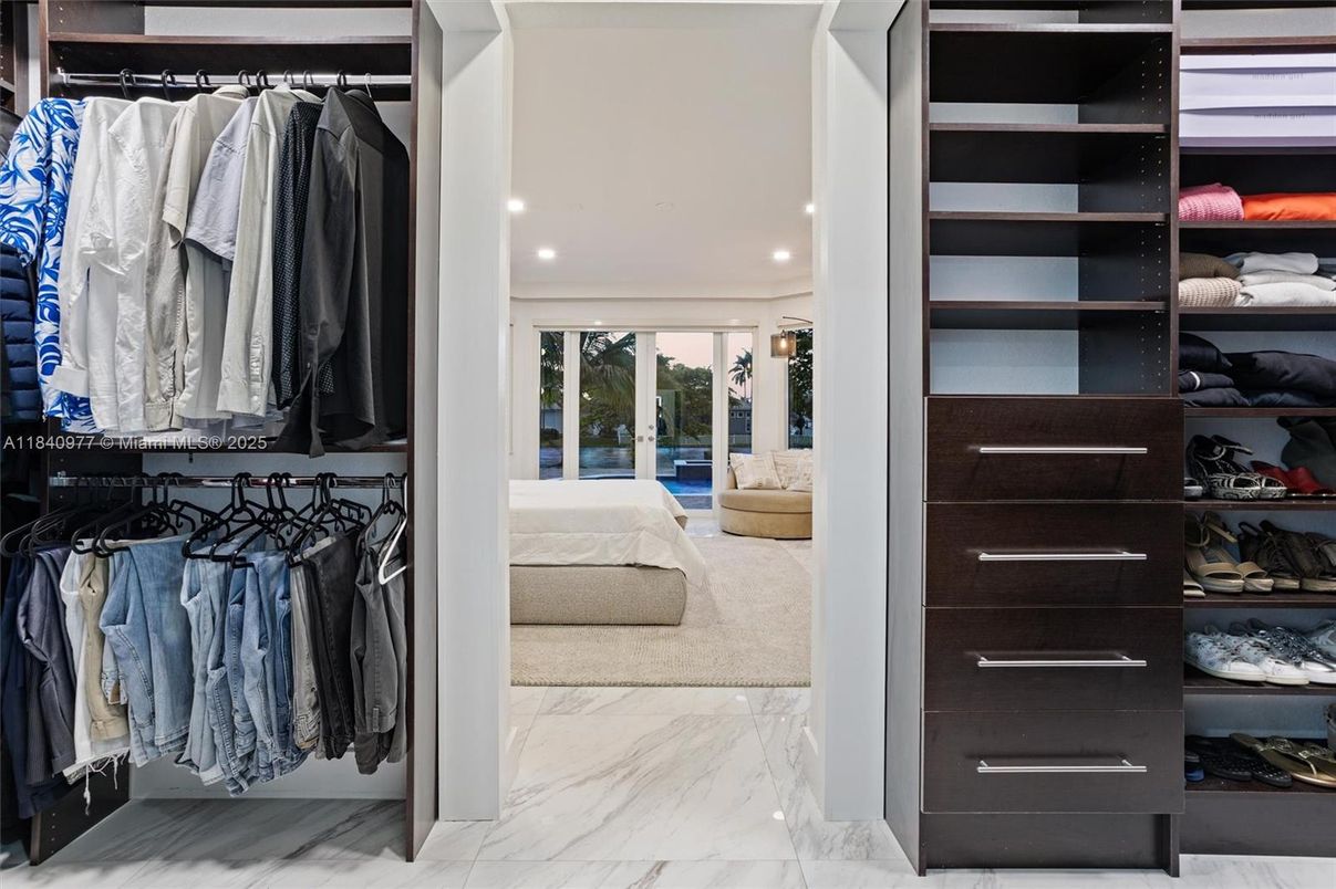 Interior, Marble, Recessed Lighting, Walk-in Closets