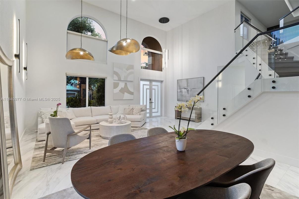 Dining room, Interior, Living room, Marble, Pendant Lights