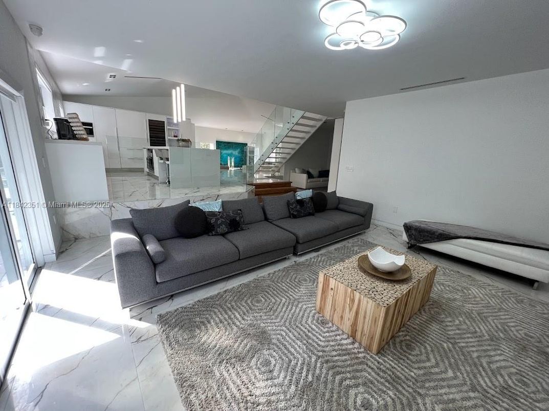 Interior, Kitchen, Living room, Marble, Recessed Lighting
