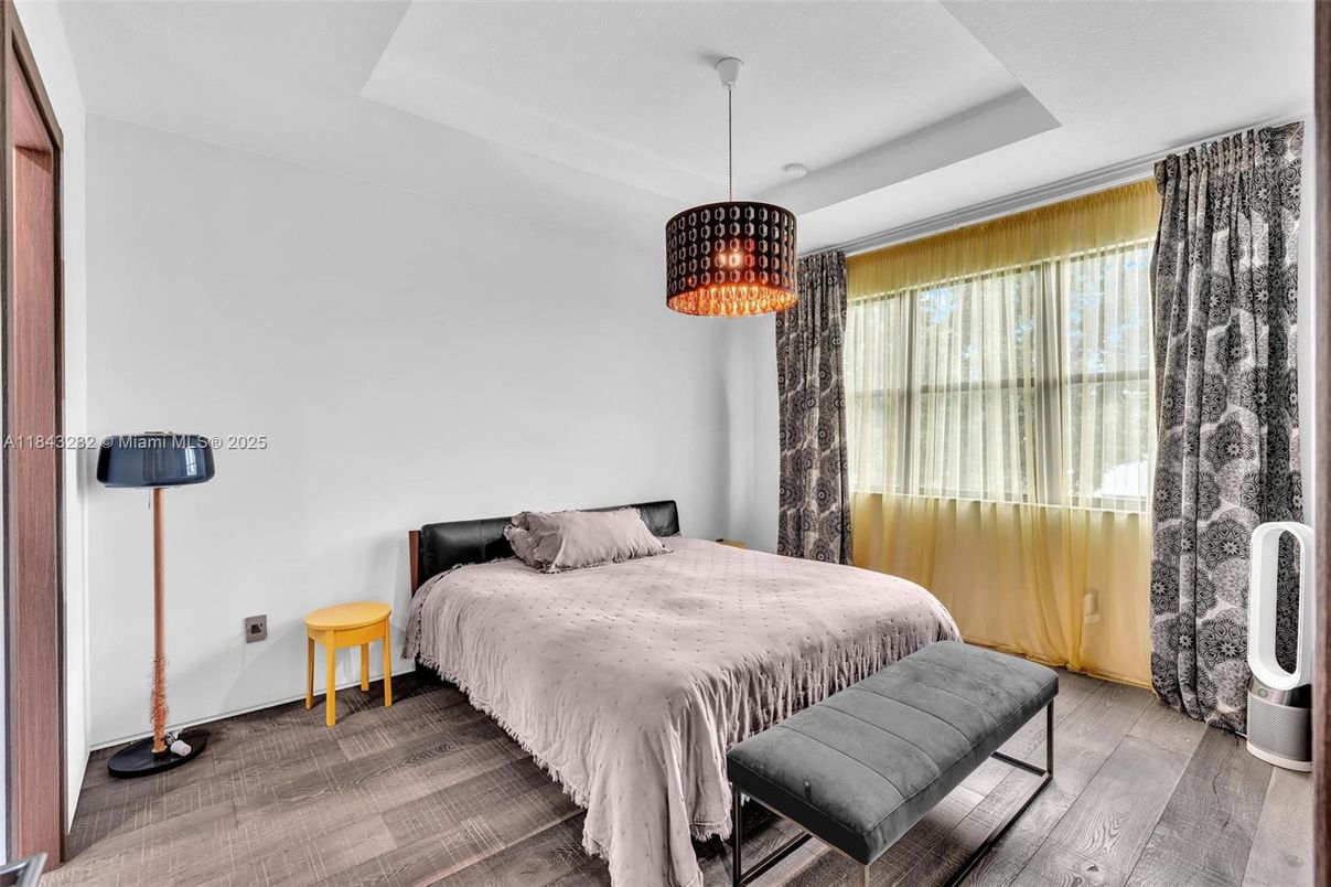 Bedroom, Interior, Pendant Lights, Wood Texture Flooring