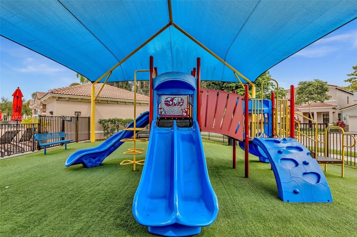 Backyard, Exterior, Playground