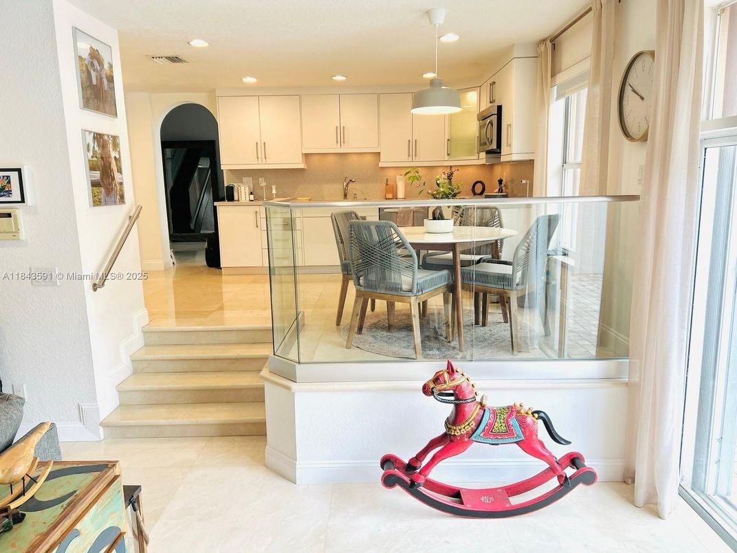 Dining room, Interior, Kitchen, Pendant Lights, Recessed Lighting