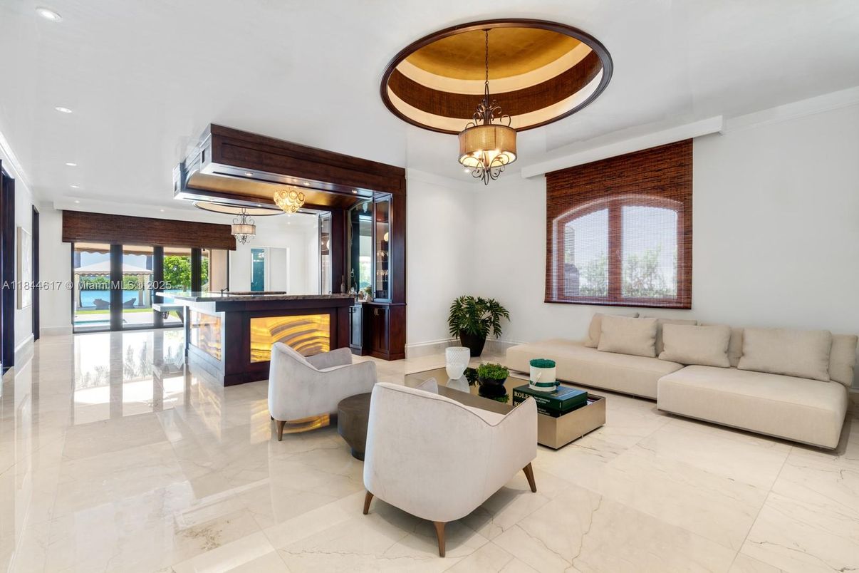 Chandelier, Interior, Living room, Marble, Pendant Lights, Recessed Lighting