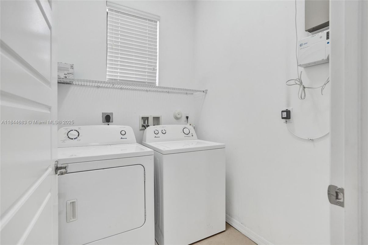 Interior, Utility Closets, Washer