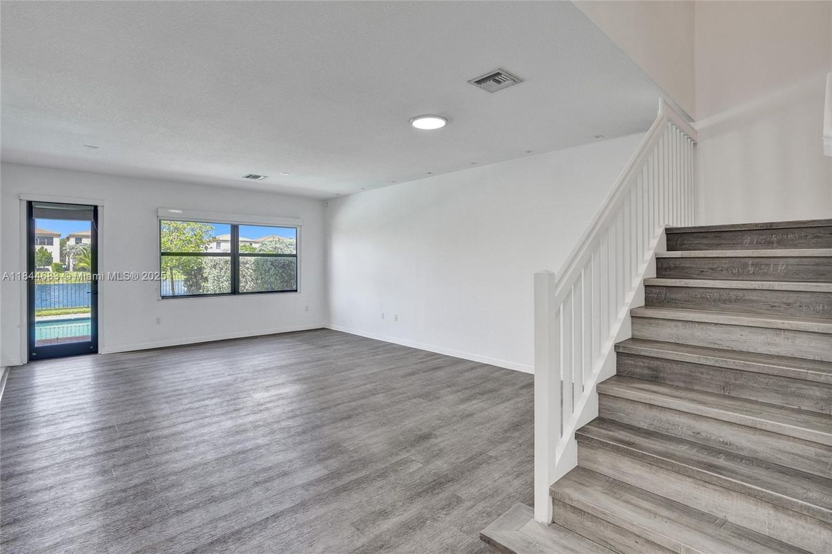 Empty room, Interior, Recessed Lighting, Wood Texture Flooring