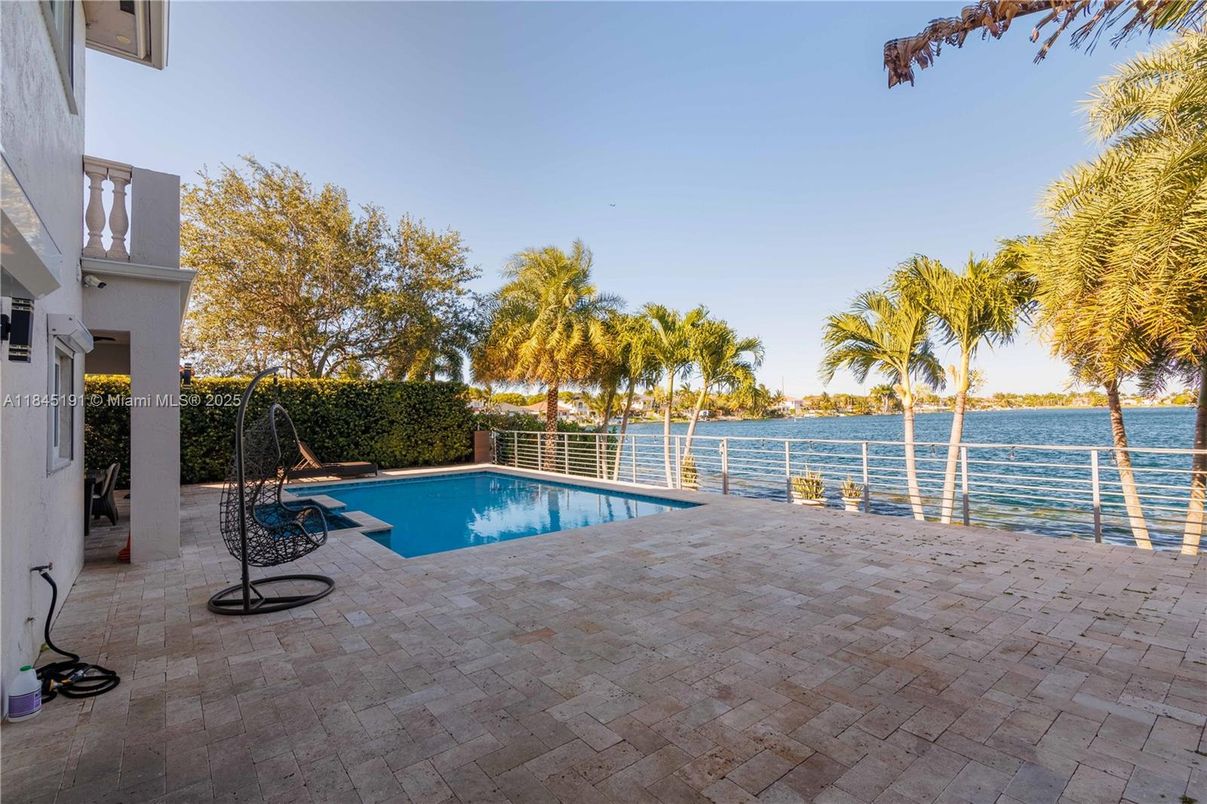Exterior, Pool, Water