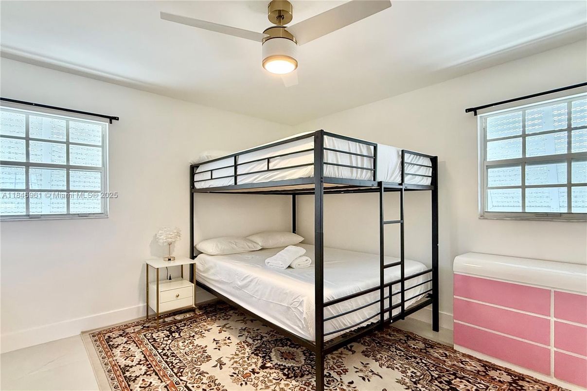 Bedroom, Interior, Water