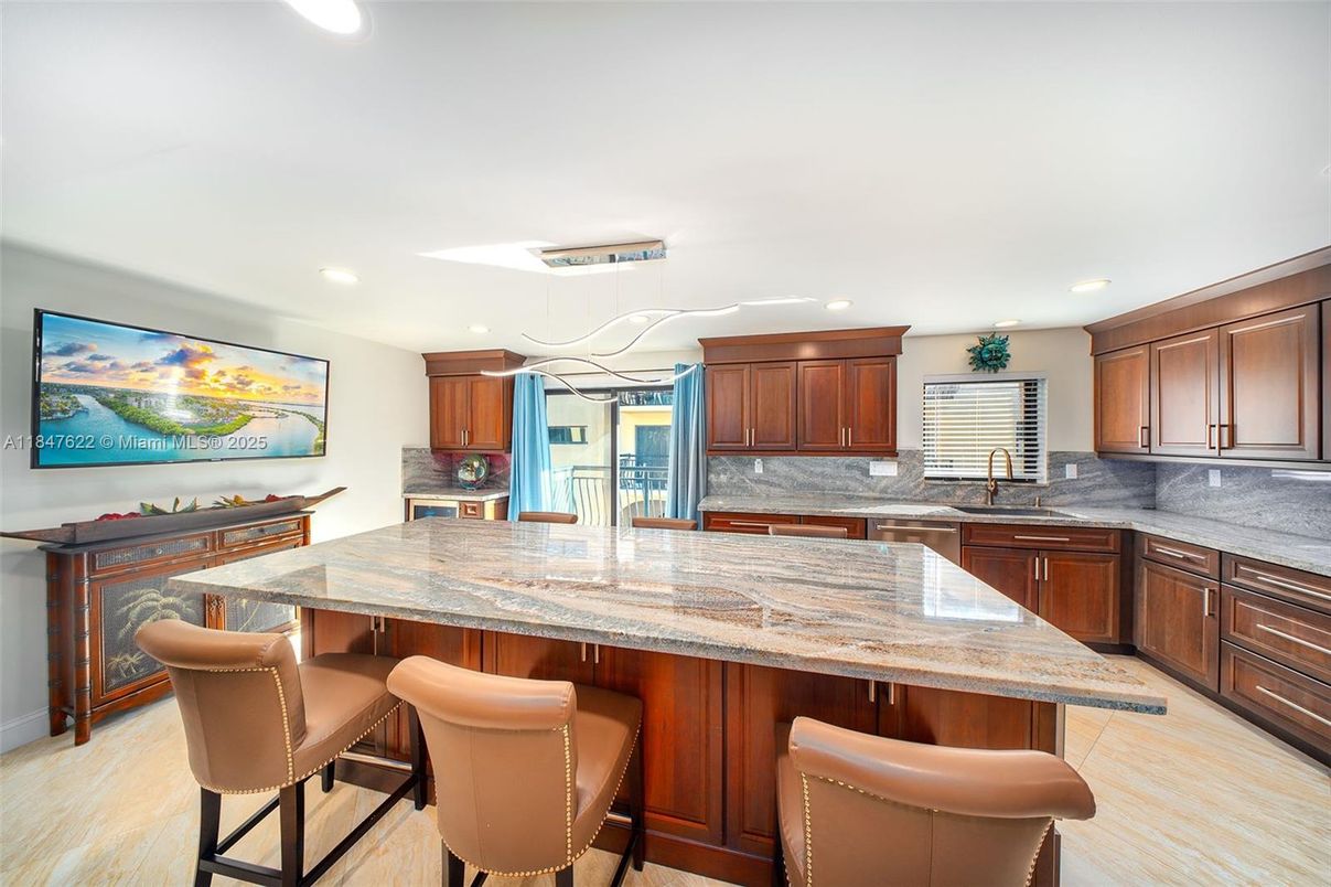 Interior, Kitchen, Pendant Lights, Recessed Lighting, Wood Texture Flooring