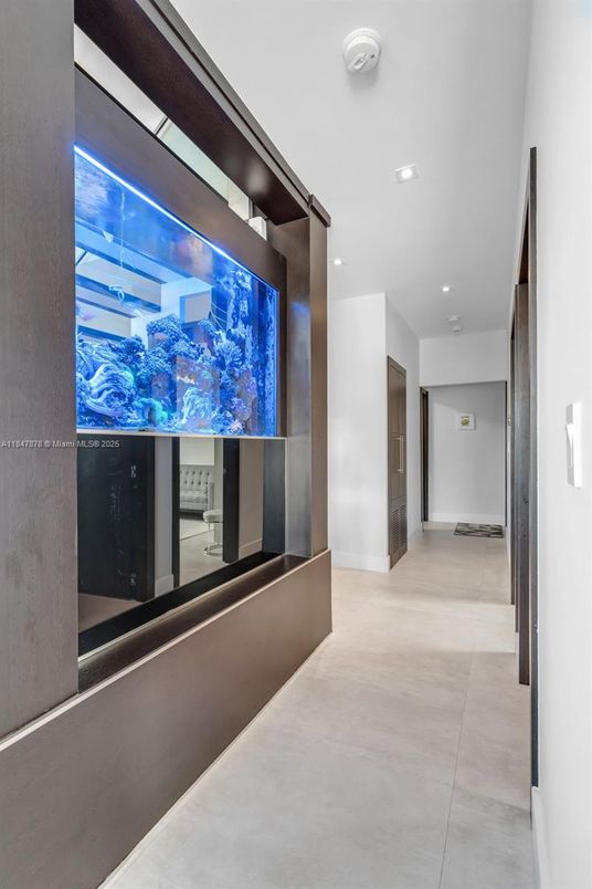 Interior, Recessed Lighting