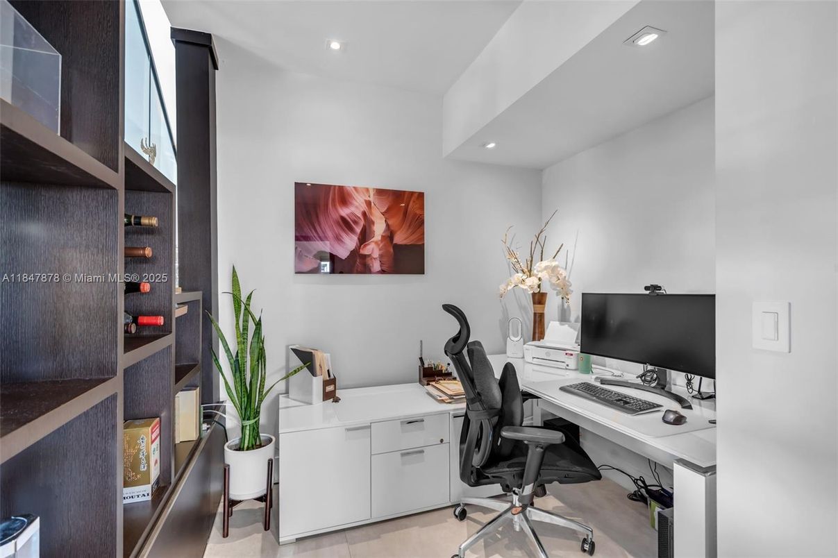 Home Office, Interior, Recessed Lighting