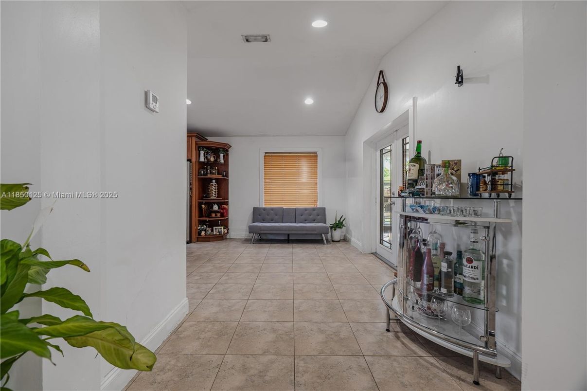 Interior, Recessed Lighting